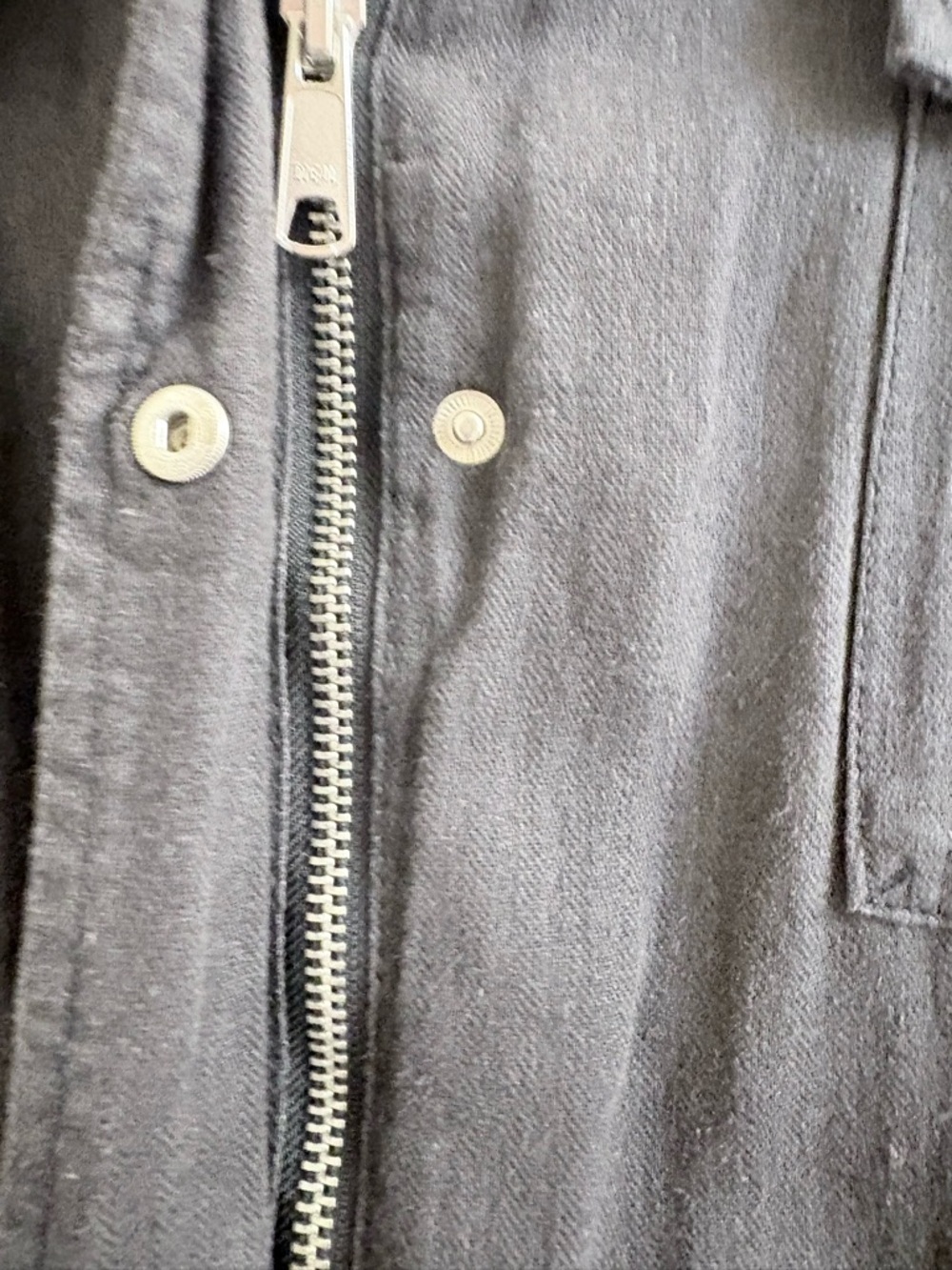 Old Navy Dark Charcoal Linen Blend Utility Jacket with Drawstring - Picture 2 of 6